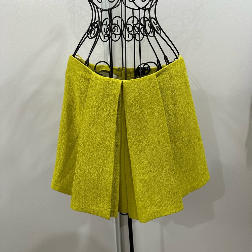 Vibrant Yellow Pleated Skirt